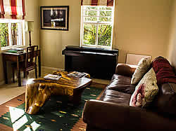 Jacaranda House B&B accommodation in Darling