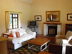 Reeden Lodge Self catering cottages in Franschhoek