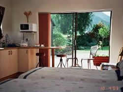 George Accommodation - George B&B - Avocet House
