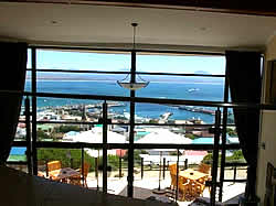 Bar-t-nique Guest House offers top quality corporate and tourist accommodation in Mossel Bay