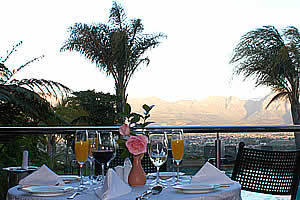 Cape Winelands Hotel accommodation in Paarl