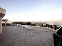 Bayview Hotel - 3 star accommodation in Plettenberg Bay