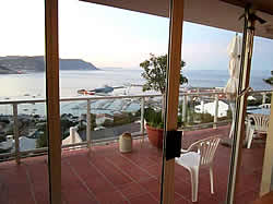 Accommodation at El Mirador is self-catering luxury