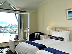 Simon’s Town Quayside Hotel is a superior four star hotel and conference centre. 