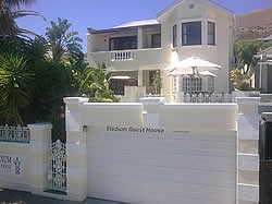 B&B and Self Catering accommodation located in Green Point opposite the V&A Waterfront.