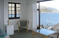 Muizenberg Accommodation - Fishhoek Accommodation - Sunnycave Manor