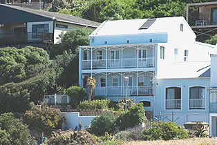 Beach Heaven Self catering luxury units in Bloubergstrand 